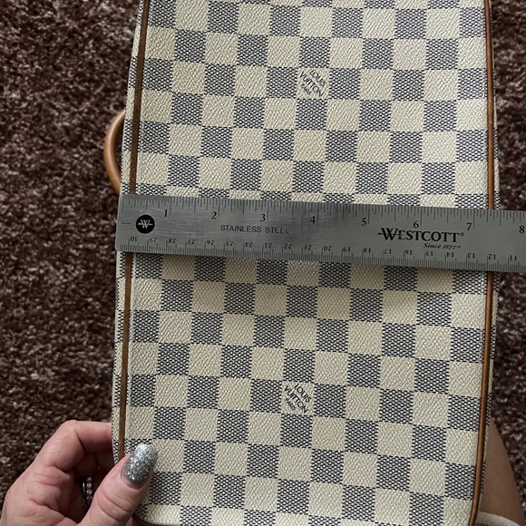 Louis Vuitton Damier Ebene GM Tote - Picture 13 of 13